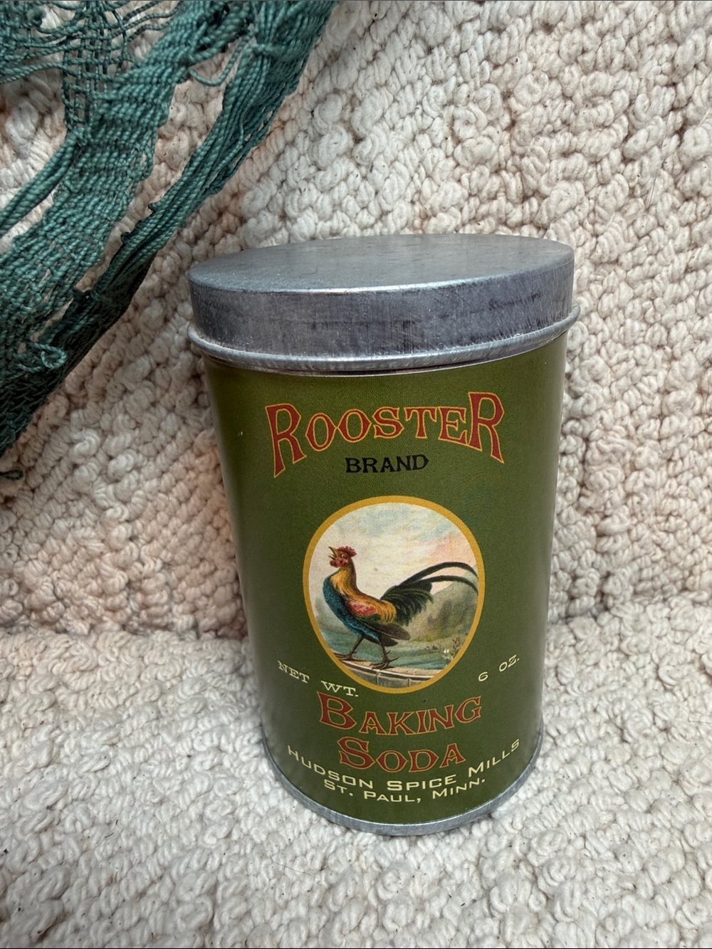 Oster Olive Green Rooster Baking Soda Tin Decorative Canister